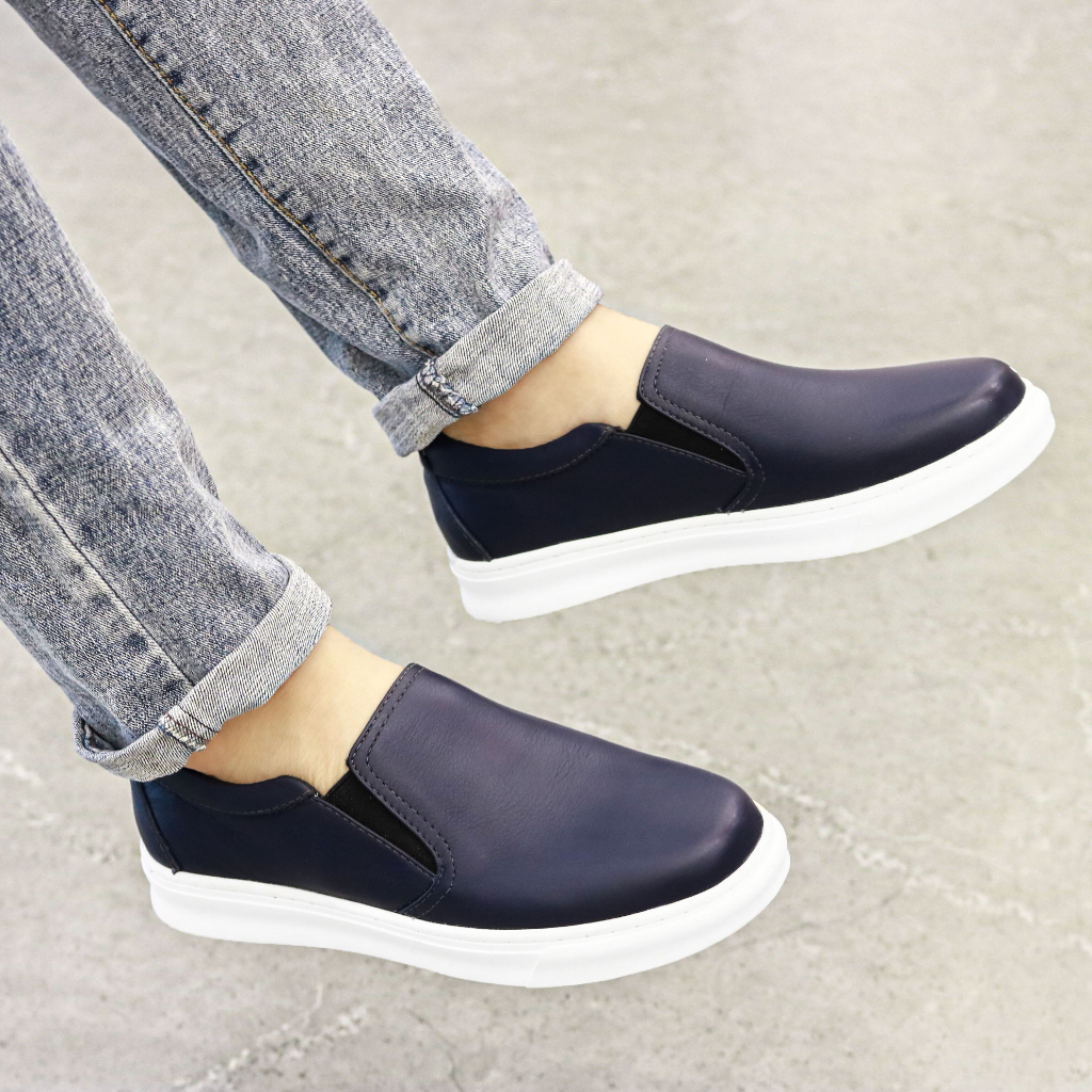 Giày Slipon Nam Giày Lười nam Da Bò đẹp Xoăn Shop D012màu Xanh navi