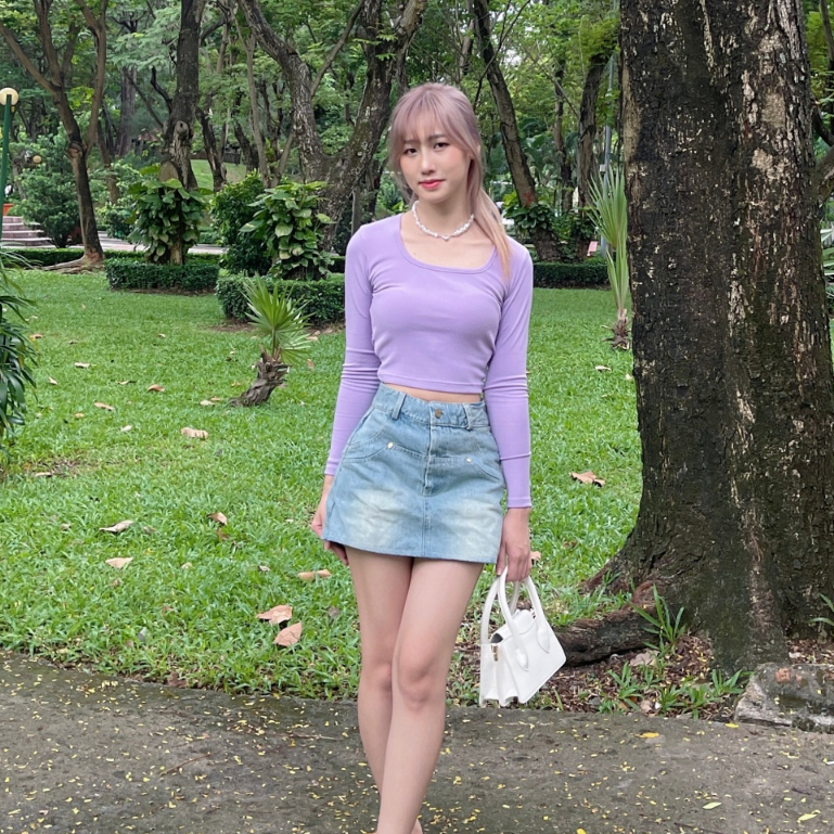 Áo croptop tay dài trơn cổ vuông ôm body co giãn tốt phong cách Hàn Quốc đi chơi đi cafe AT215