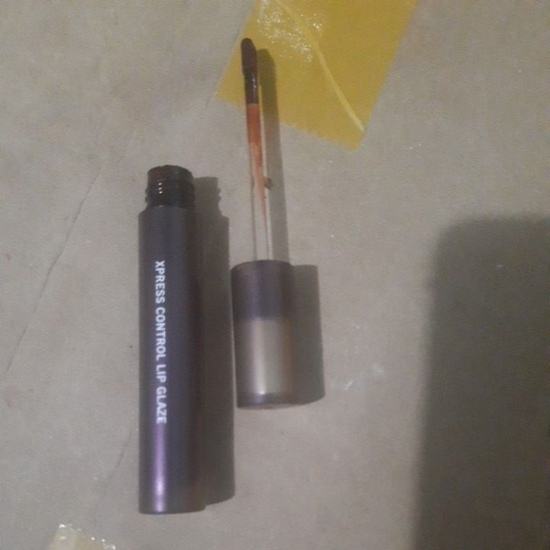 SON KEM SIÊU DƯỠNG XPRESS CONTROL LIP GLAZE MÀU NA NÁ CHẤT CÒN ĐỌC TIẾP MT