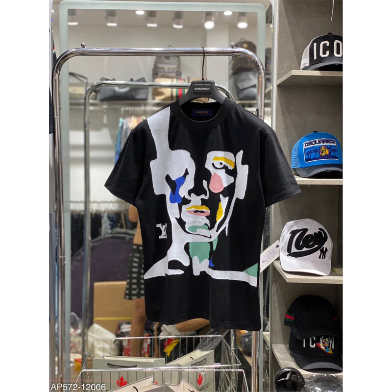 Áo phông Lờ V hoạ tiết in bản tranh vẽ của hoạ sĩ trẻ mexi.Co