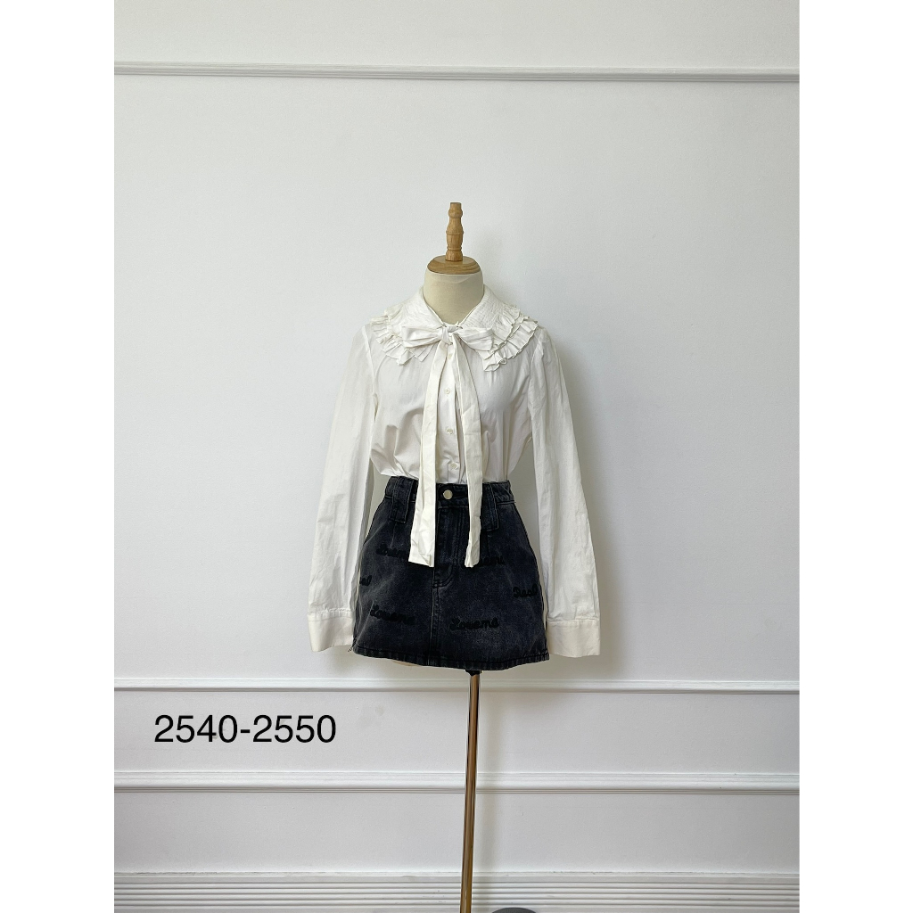 A2550 Áo sơ mi cổ xếp li ZARA Hàng hiệu chính hãng thời trang nữ màu trắng size S Secondhand thanh lý ký gửi