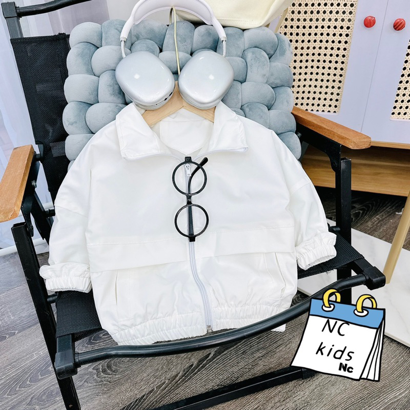 Áo khoác gió 2 màu nâu, trắng