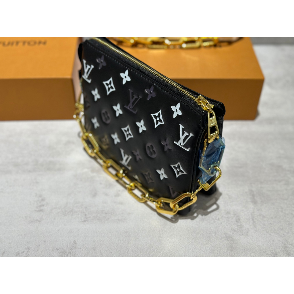 TÚI LV COUSSIN SZ22