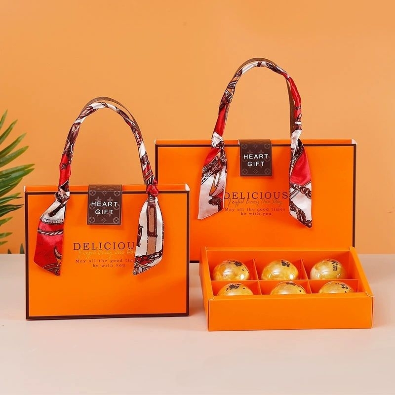 Hộp 4 - 6 -8 bánh 50g/80g trung thu, 20 bánh dứa màu xanh pastel, hồng hoa lá