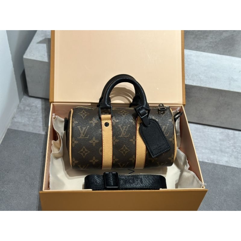 Túi LV  sz21cm cực cá tính fullbox vip nam châm