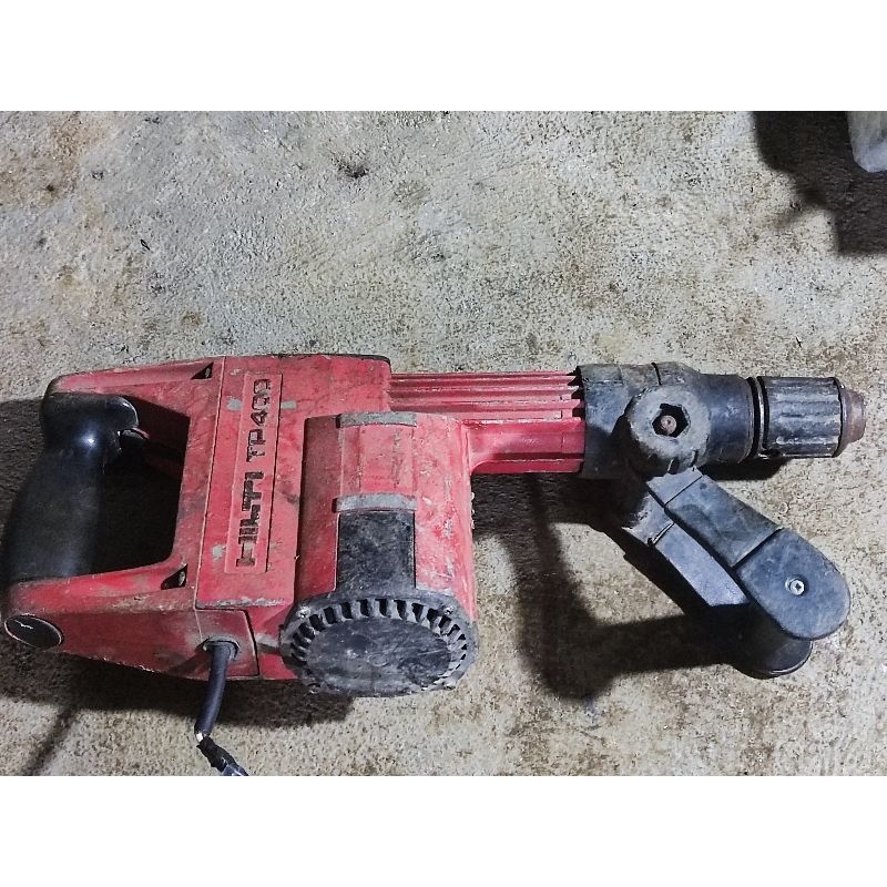 máy đục bê tông hilti TP400, siêu khủng, siêu Mạnh, sử dụng điện 120v,1020W,máy hoạt động OK
