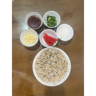 Cá cơm khô Sê San