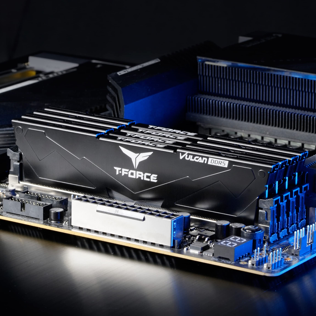 RAM TEAMGROUP T-Force Vulcan DDR5 5600MHz 32GB/64GB Kit  CL36 Black - BẢO HÀNH 5 NĂM CHÍNH HÃNG