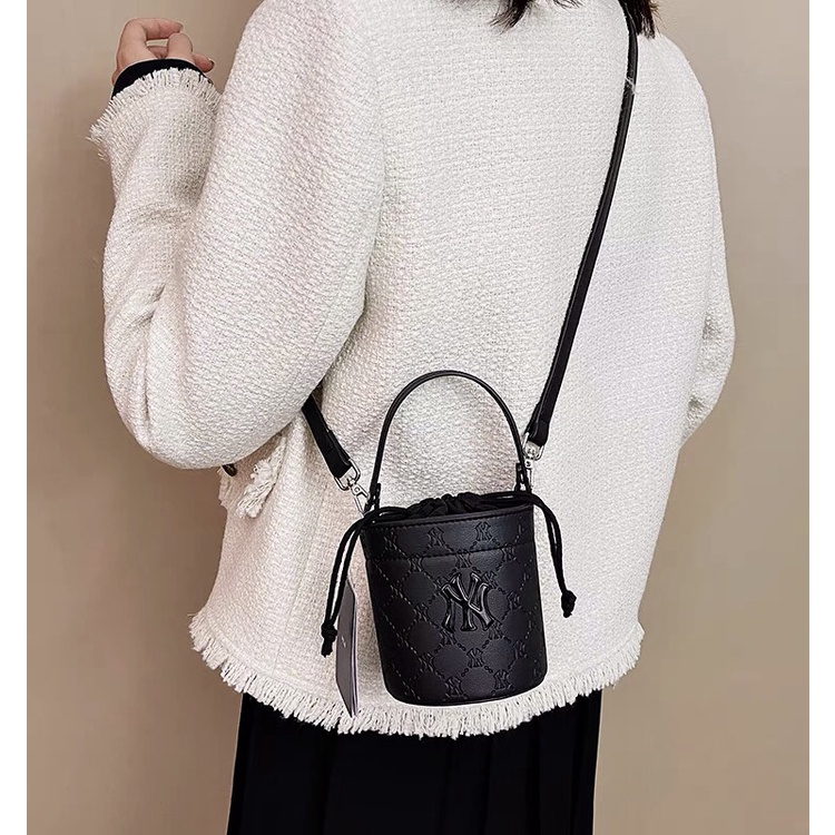 Túi xách nữ túi MLB NY hình trụ dây rút size 13 full hộp _N03