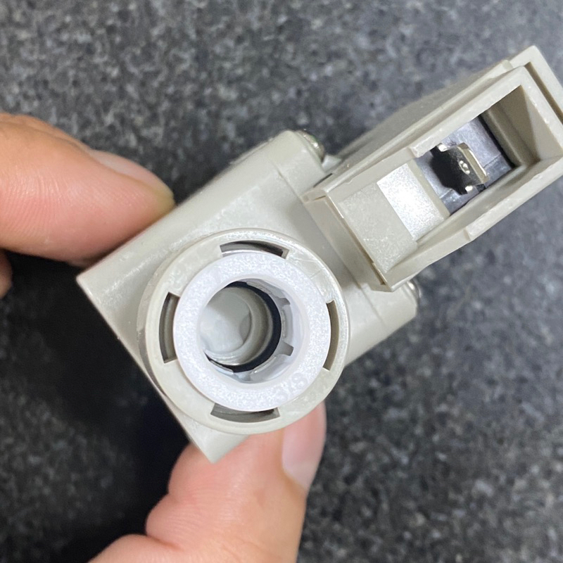 Van Áp Cao Tích Hợp Van 1 Chiều Phi 10mm