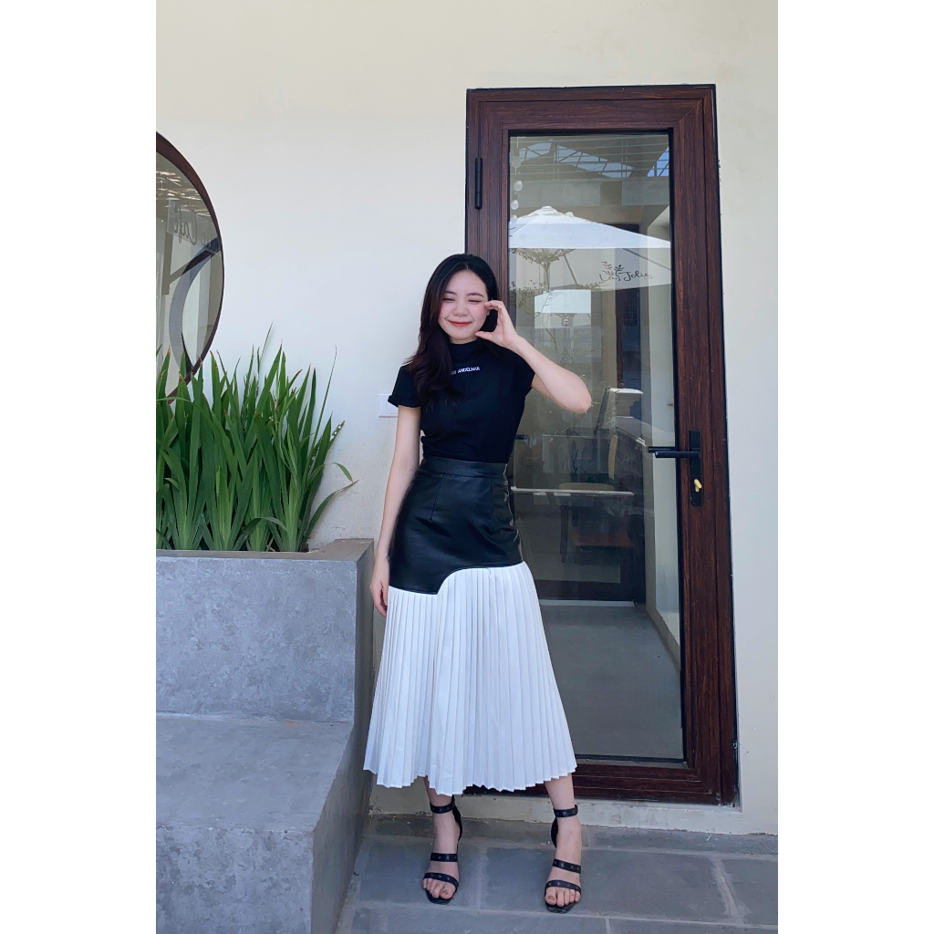 JOYCÉ - Chân váy da phối xếp ly