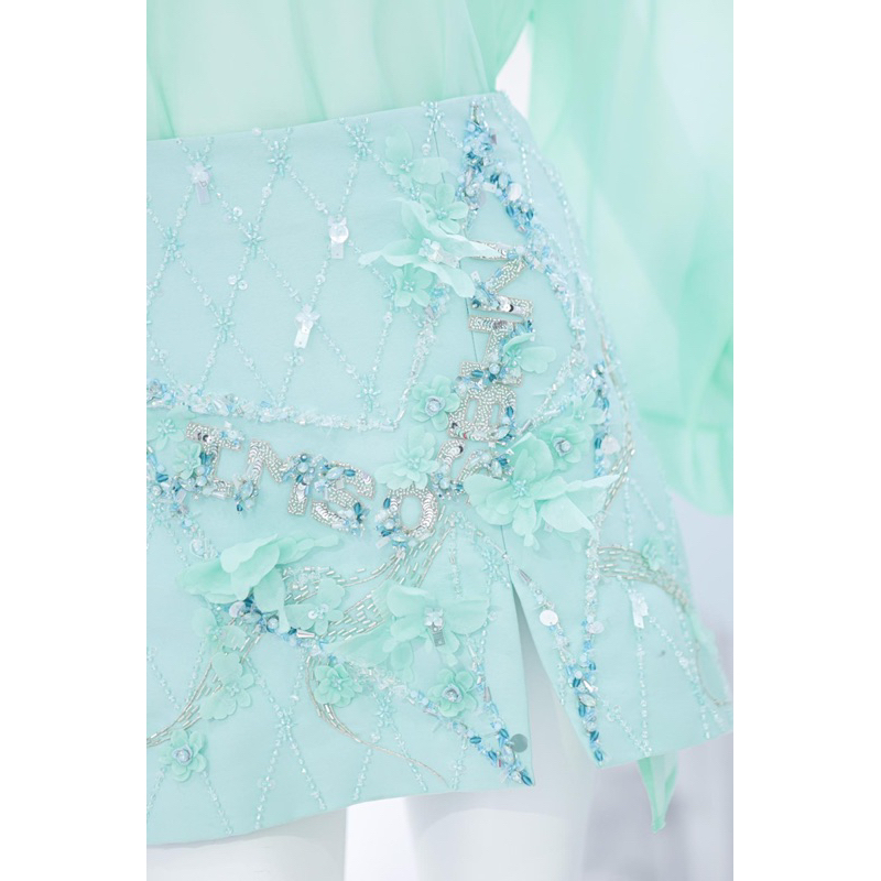 Set sơ mi kèm chân váy đính kết tỉ mỉ xanh pastel Estella Clothes