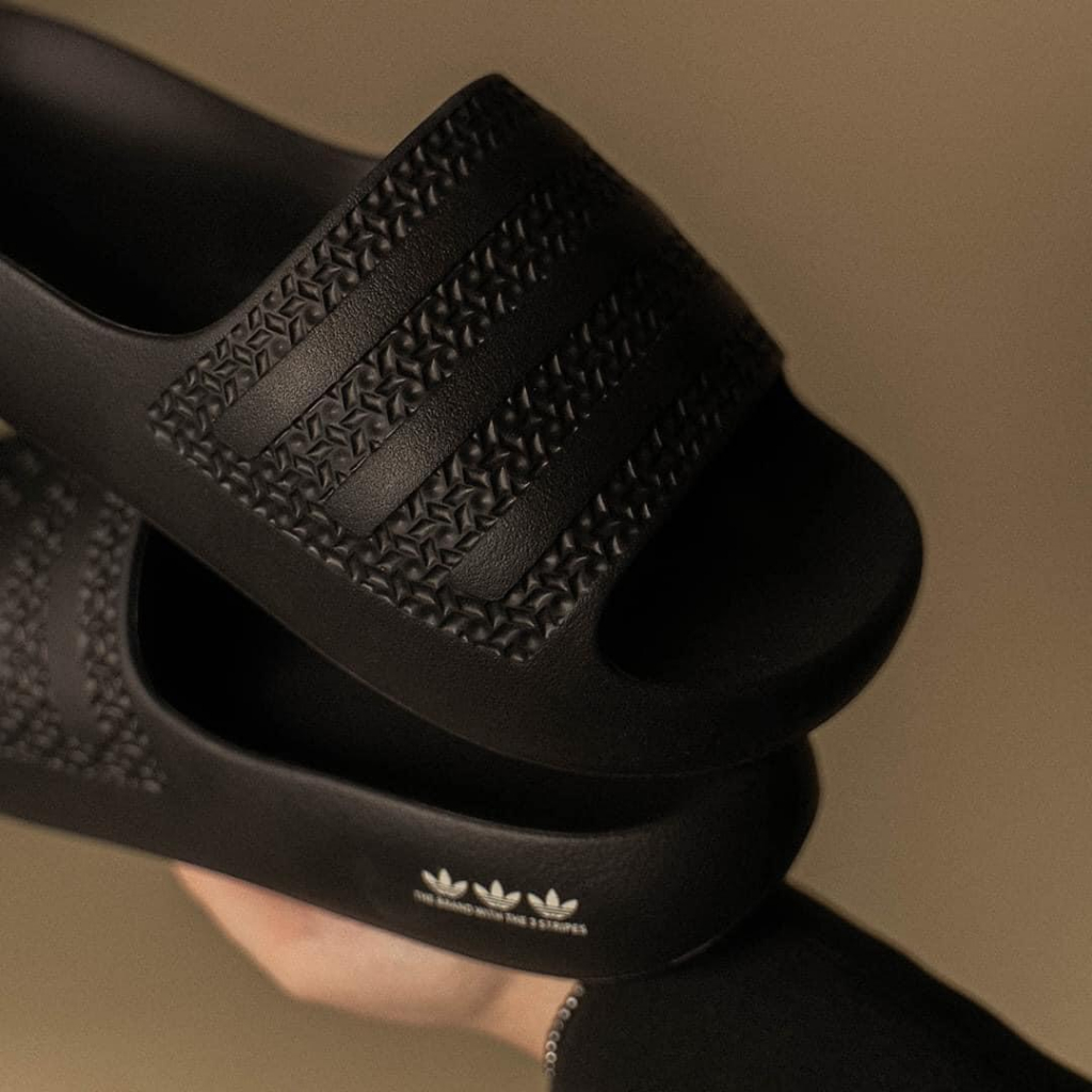 Dép nam nữ Ayoon màu be vàng mới nhất Hot 2023 Dép ayoon kem đế cao su non Form dáng thể thao