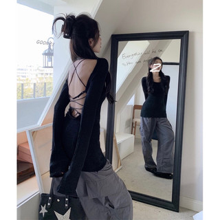 Áo len hở lưng Ulzzang