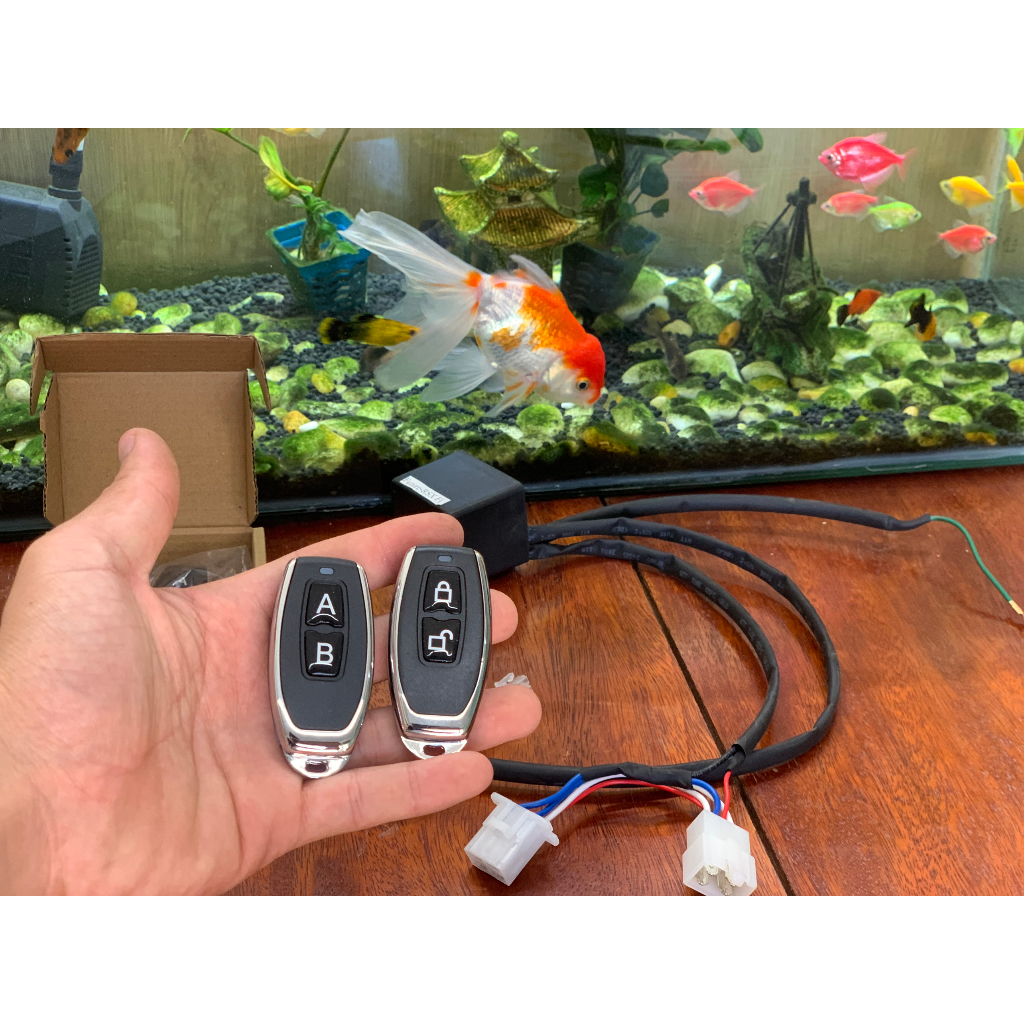 - Khóa Chống Trộm Mở và Tắt xe máy từ xa cho xe SIRIUS - remote bằng kim loại khoảng cách lên đến 200m .