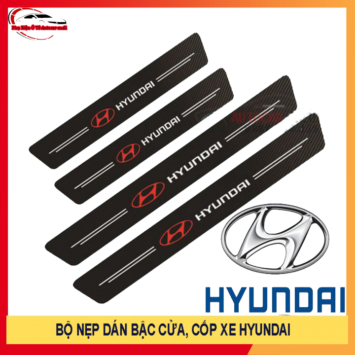 Bộ Miếng Dán Chống Trầy Xước Có Logo Hãng HYUNDAI Bảo Vệ Bậc Cửa Và Cốp Xe Ô Tô Chất Liệu Sợi Cacbon