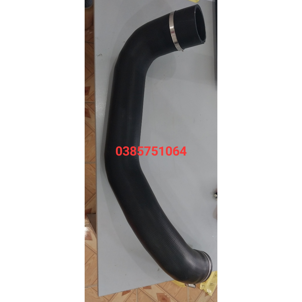 ỐNG HƠI LÀM MÁT TUBO, ỐNG HƠI DÀI TRÊN NẮP CAPO XE MERCEDES SPRINTER 16 CHỖ