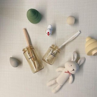 Cọ bình sữa mút xốp Moyuum Hàn quốc (1 cọ)