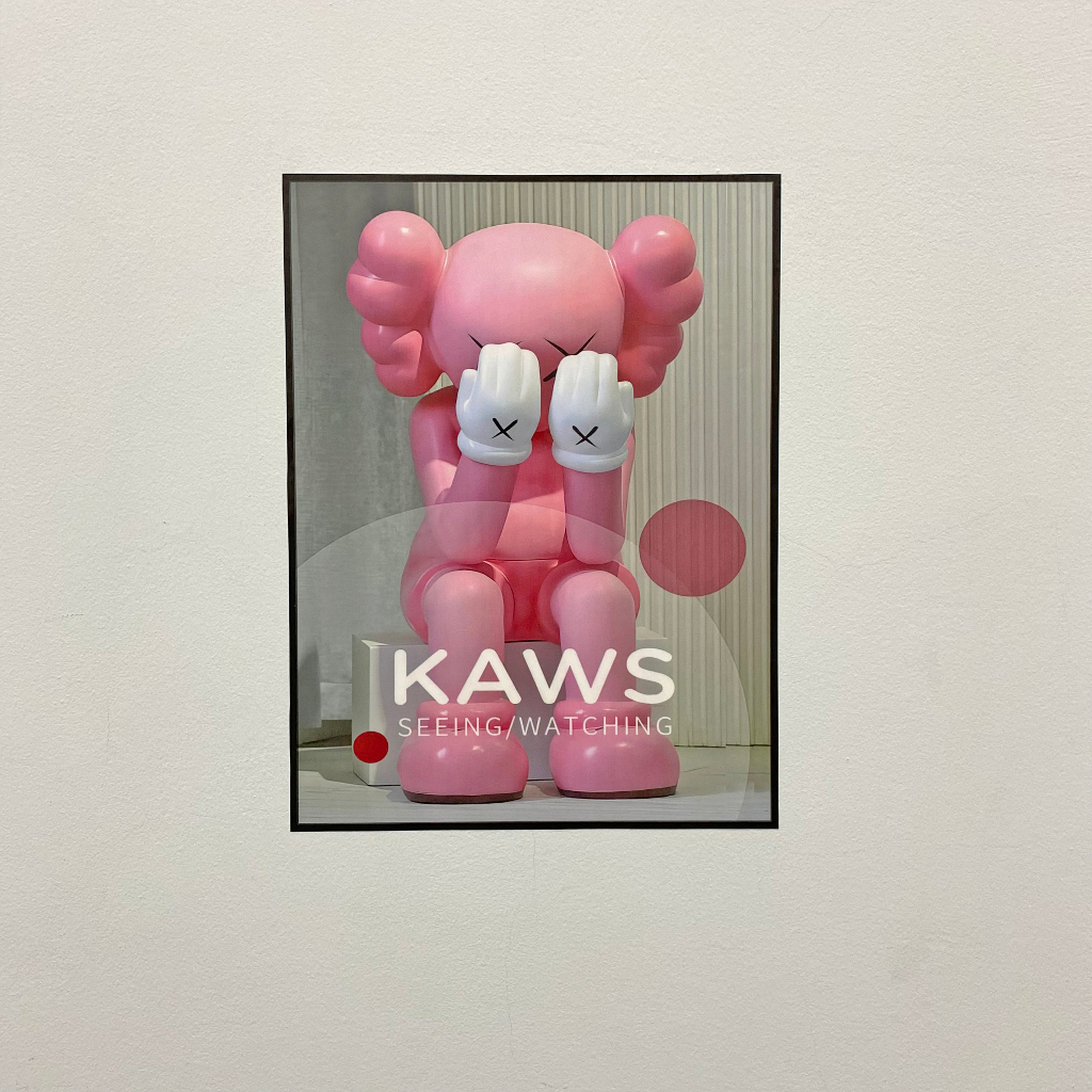 Tranh dán tường chú hề KAWS decor độc đáo hiện đại