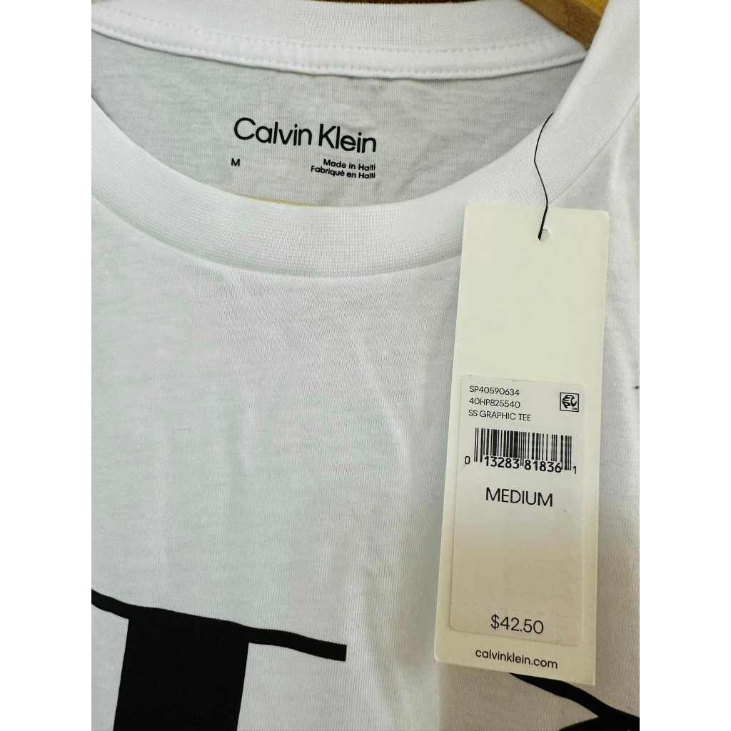 Áo thun nam Calvin Klein, màu trắng size M  ~75kg