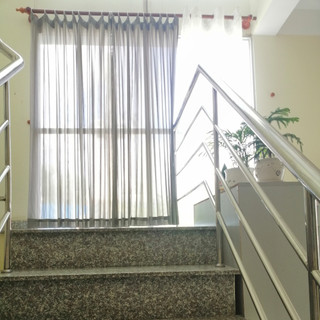 Rèm cửa TRIMI màu xám cản nắng, chống uv