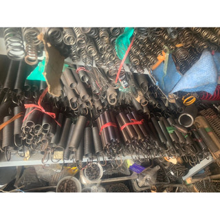 Lò xo kéo phi 25,24(sợi 4mm dài 120mm tổng cả móc )✅✅✅