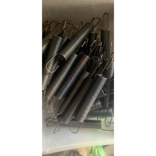 Lò xo kéo phi 25,24(sợi 4mm dài 120mm tổng cả móc )✅✅✅