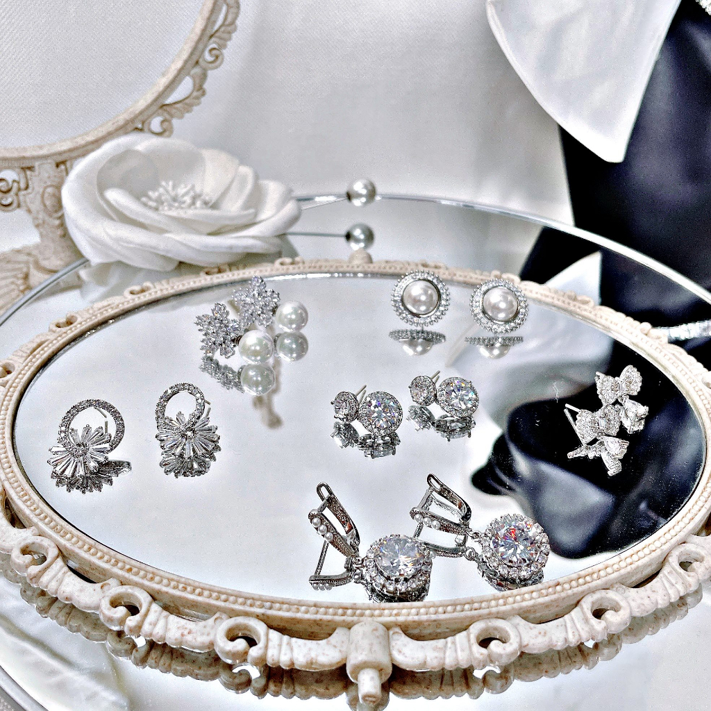 Khuyên Tai Cô Dâu Vòng Tròn Đính Hạt Tròn TROVO NHÀ NHÒ 1592