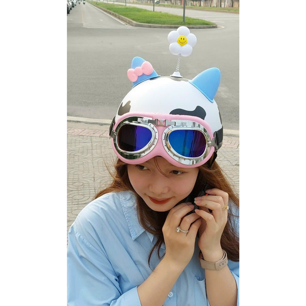 Phụ kiện gắn mũ bảo hiểm: Tai mèo,Tai gấu vào hoa