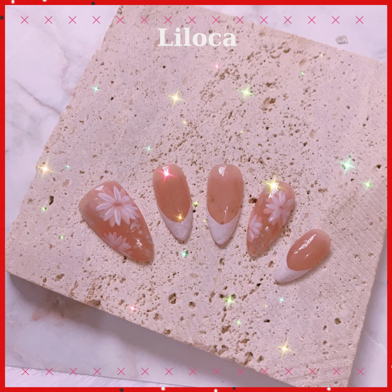 Nailbox Thiết Kế Thủ Công Màu Thạch Vẽ Hoa Cúc Hai Tầng Siêu Xinh, Sáng Da _ Liloca (Tặng Kèm 5 Món )
