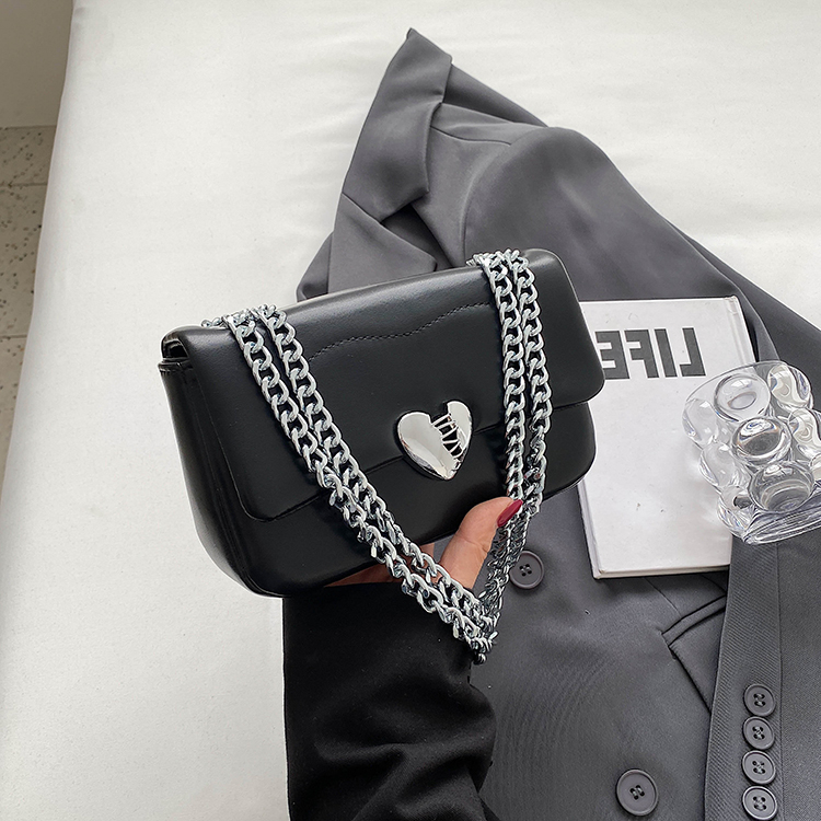 Túi xách nữ đẹp đeo chéo kẹp nách đi tiệc đi chơi giá rẻ cao cấp thời trang Hàn Quốc khóa tim TX0129 Hana Bags