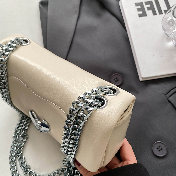 Túi xách nữ đẹp đeo chéo kẹp nách đi tiệc đi chơi giá rẻ cao cấp thời trang Hàn Quốc khóa tim TX0129 Hana Bags