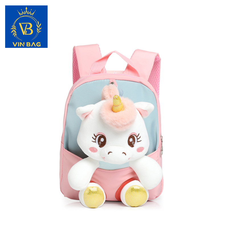 Balo mẫu giáo kèm thú bông đáng yêu và ngộ nghĩnh, cặp mầm non cho bé trai và bé gái đang là trend của năm 2023