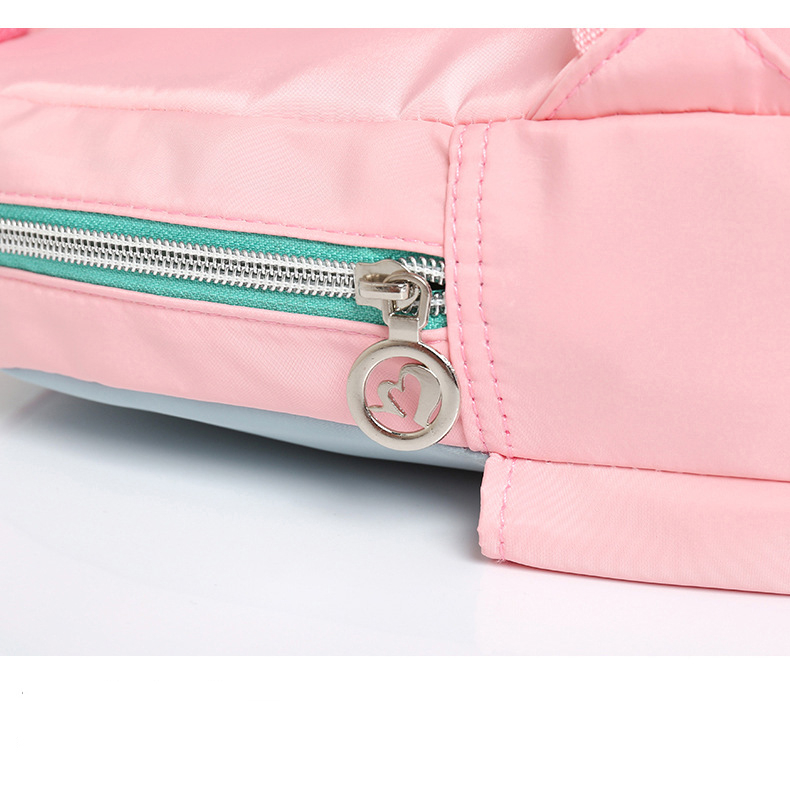 Balo mẫu giáo kèm thú bông đáng yêu và ngộ nghĩnh, cặp mầm non cho bé trai và bé gái đang là trend của năm 2023