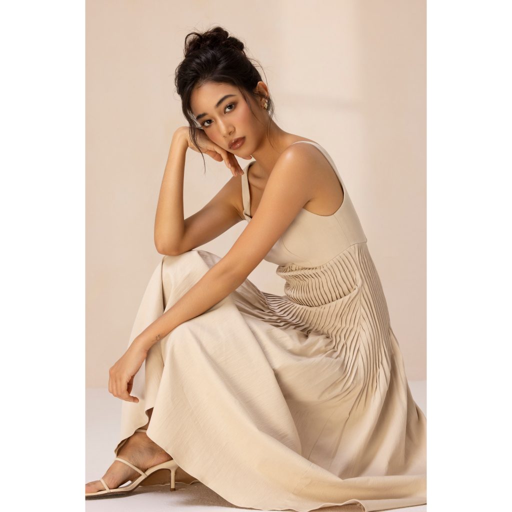 Đầm midi xếp nếp ly La Lune - La Lune Pleated Midi Dress