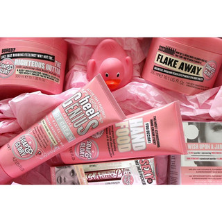 Kem dưỡng da bàn chân soap glory
