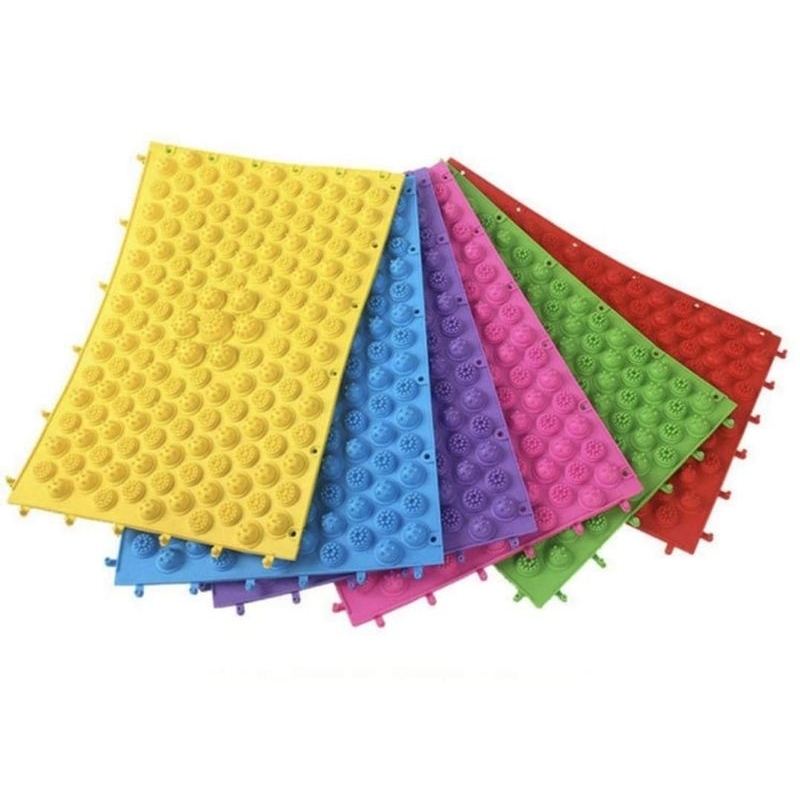 Thảm gai matxa trị liệu cảm giác bàn chân kích thước  27x36cm