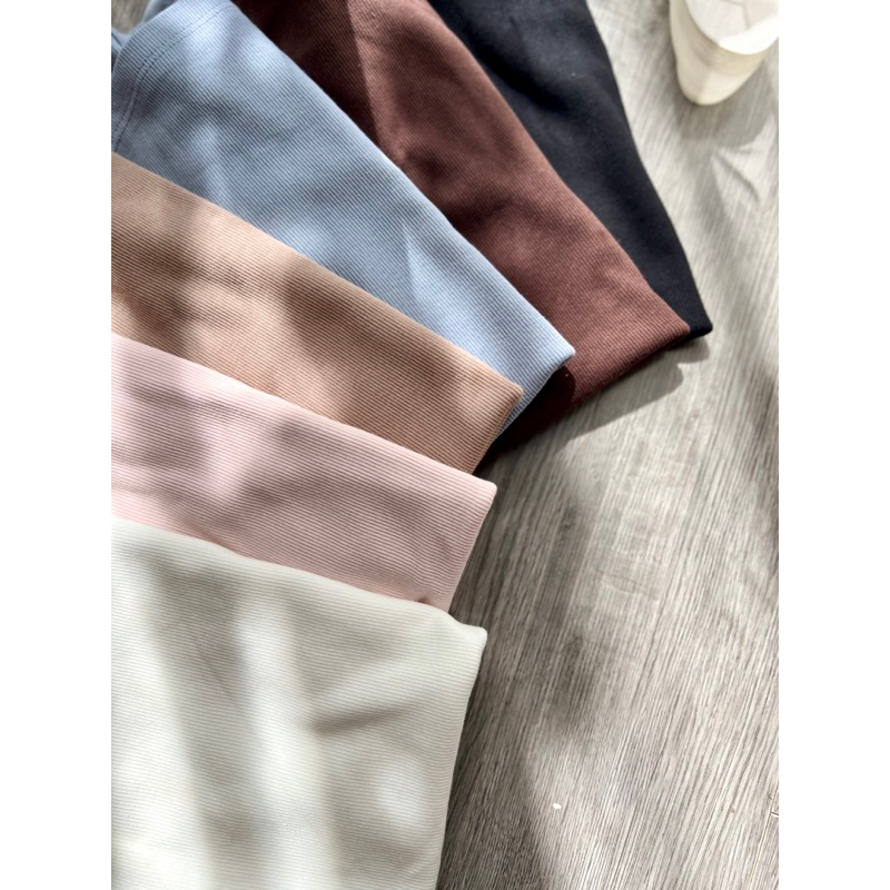 Áo thun tăm champion