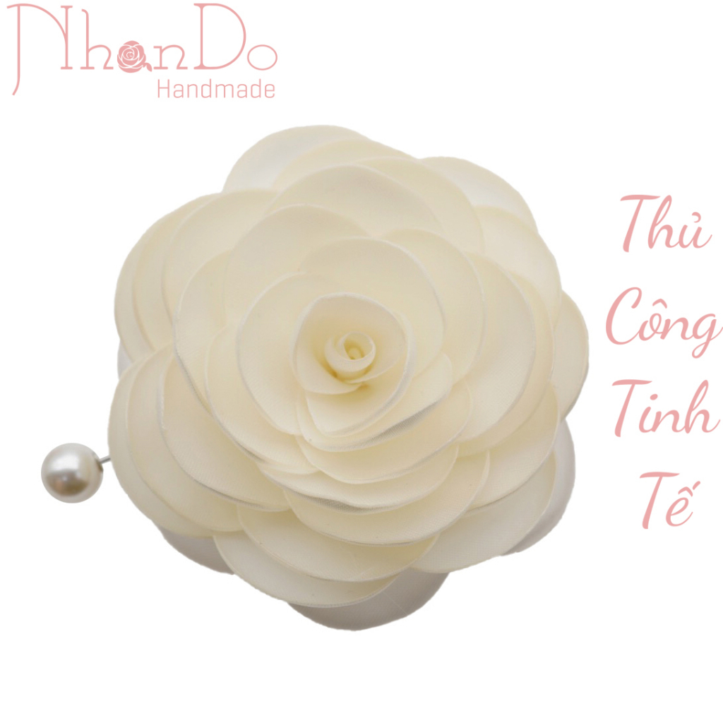 Hoa cài áo thủ công cao cấp- Hoa trà Camellia - Màu Trắng sữa size 9cm- Vải Lụa satin-Hoa vải Nhando Handmade