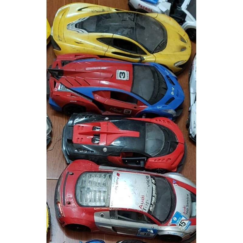 Ô tô điều khiển loại to khủng cũ hỏng cho anh em chế đồ . shop cho anh em chọn