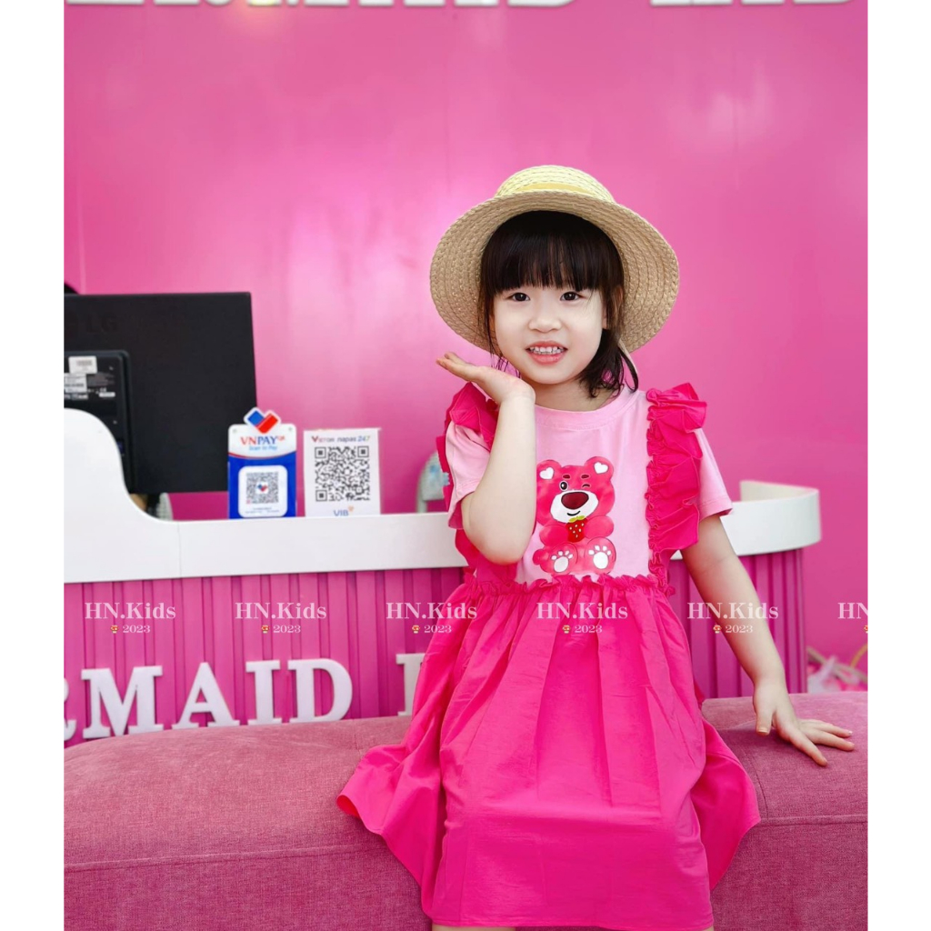 Váy gấu dâu lotso phối tay bèo xinh yêu cho bé gái
