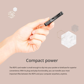 Đầu đọc thẻ nhớ USB 3.0 Transcend RDF5K Card Reader - Màu đen - Model TS-RDF5K