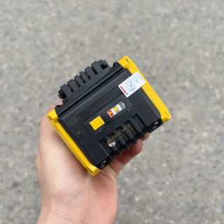 Pin DEKTON 20V 4.0Ah D20-B4000 (Chân pin Dewalt)
