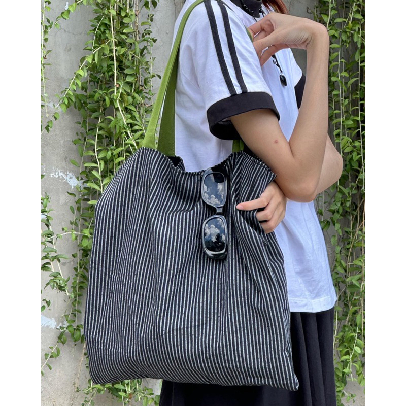 Túi tote/Túi Đeo Vai Chất Liệu Vải Đũi Xốp AWNING - Couleurbag