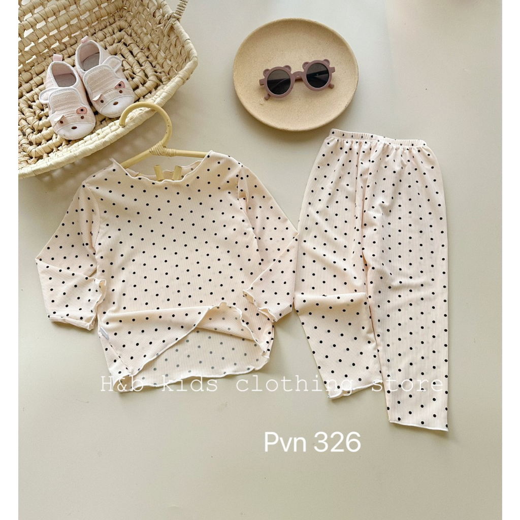 Bộ đồ tăm gân cho bé gái 6-18kg