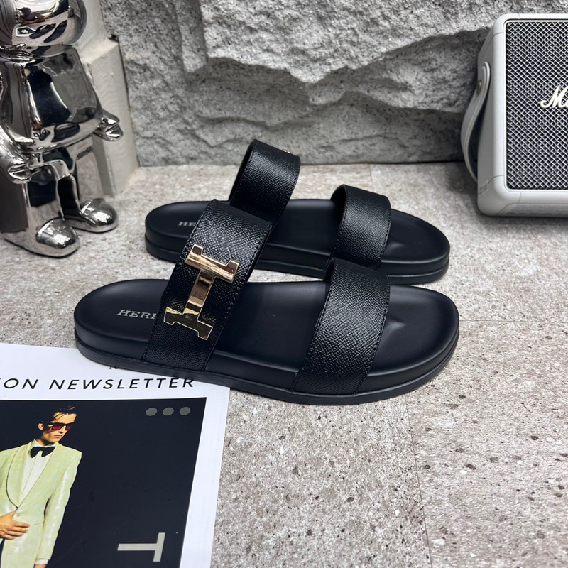 Dép lê nam 2 quai HM da bò đế cao khuy đính khuy H vàng