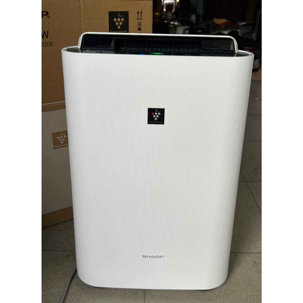 Máy lọc không khí bù ẩm Sharp J50 hàng mới full box
