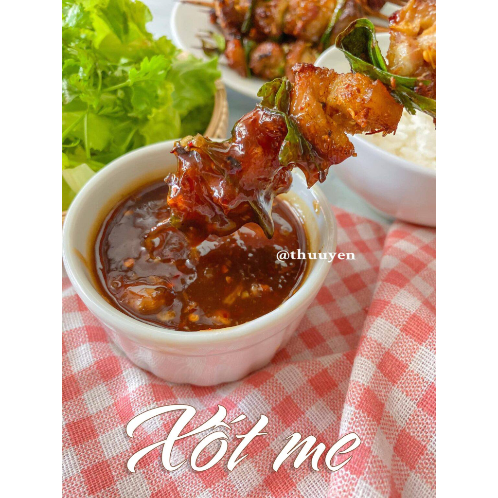 Sốt me chua ngọt dùng cho các món nấu me, chấm me tiện lợi Bếp Xuyên Việt 400g, cho hương vị hoàn hảo.