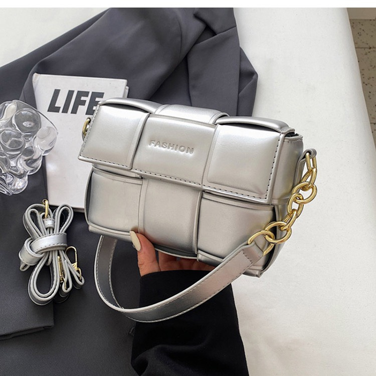 Túi xách nữ, Túi đan ô vuông hottrend. Đeo chéo, đeo vai, Thời trang phong cách 2023