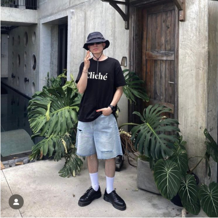 Áo phông ngắn tay dáng relax UNCLÉ Big Cliche T-shirt